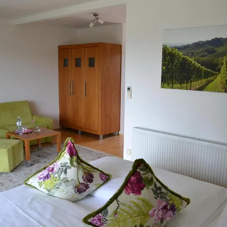 Rosa Hotel 4*