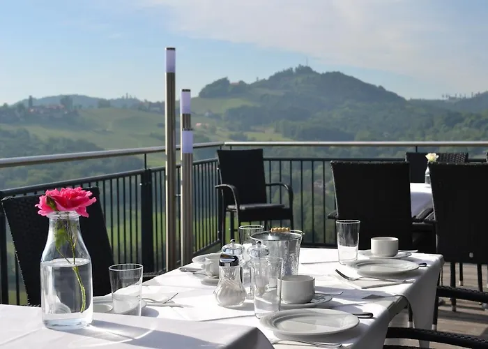 Rosa 4* غامليتز